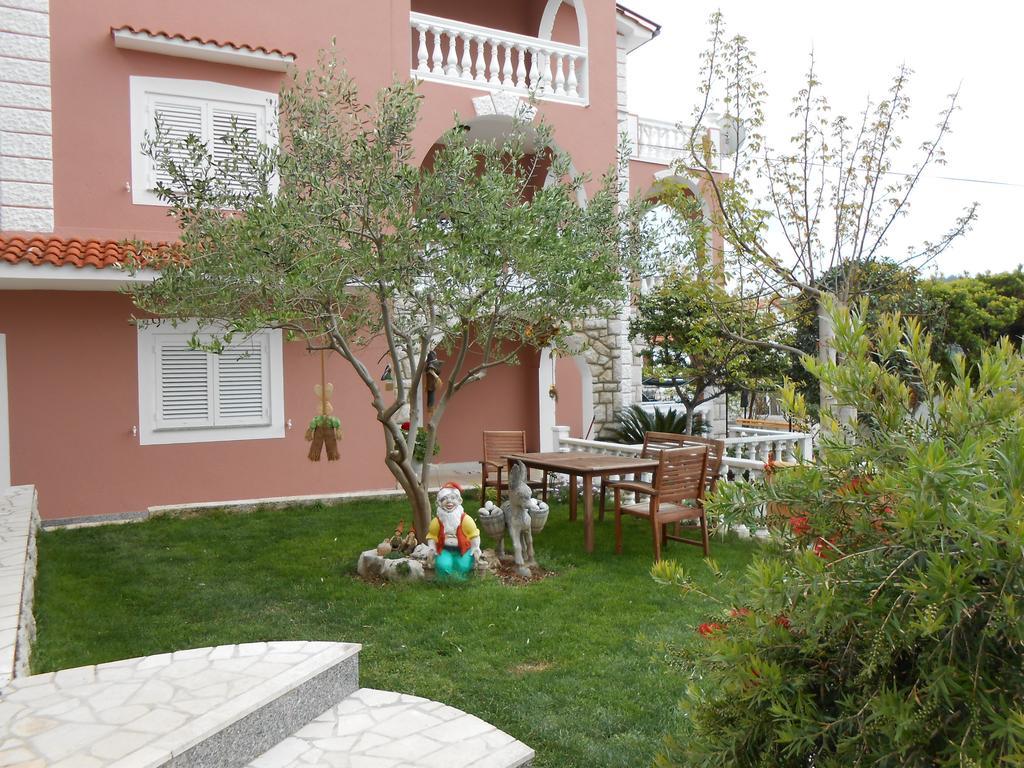 Apartments Dunja Piric Lopar Εξωτερικό φωτογραφία